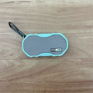 Portable Bluetooth Speaker - Mint Green